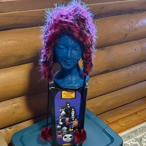 Fuzzy Cheetah Prunt Red and Black Winter Hat